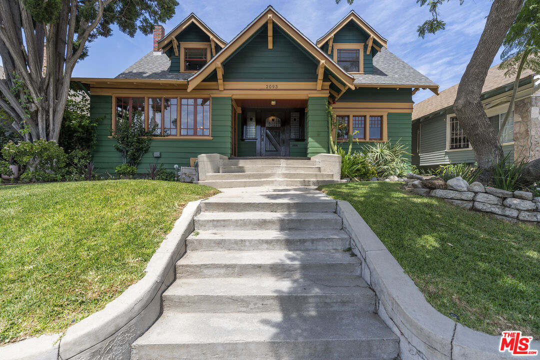 Property photo for 2093 W 28th St, Los Angeles, CA