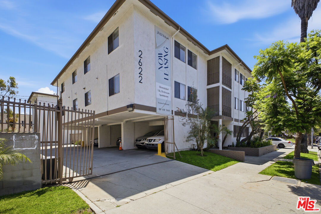 Property photo for 2622 S Hobart Blvd, #14, Los Angeles, CA