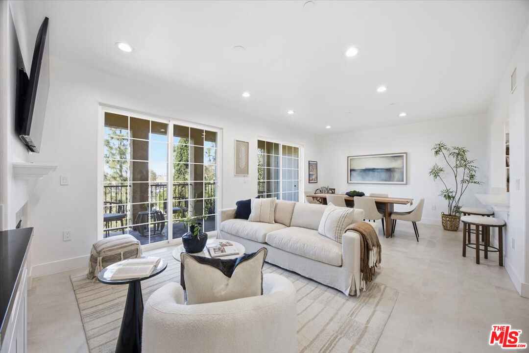 Property photo for 12975 Agustin Pl, #335, Playa Vista, CA