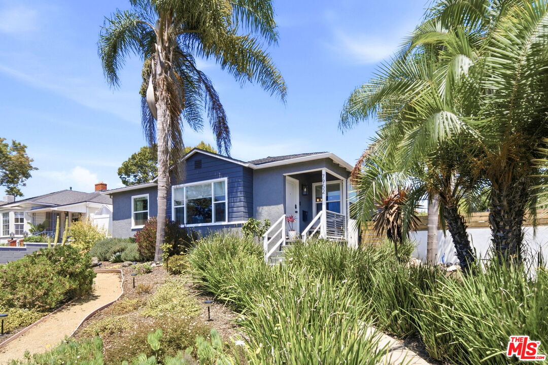 Property photo for 7952 Dunbarton Ave, Los Angeles, CA