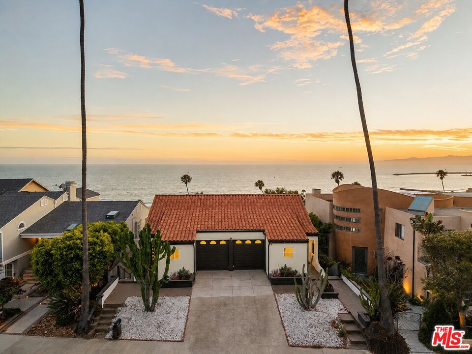 Property photo for 7325 Rindge Ave, Playa Del Rey, CA