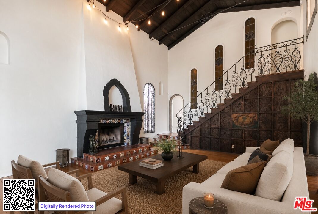Property photo for 2030 Vine St, Los Angeles, CA