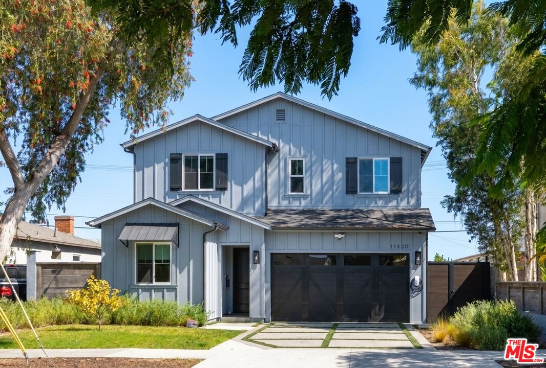 Property photo for 11420 Biona Dr, Los Angeles, CA