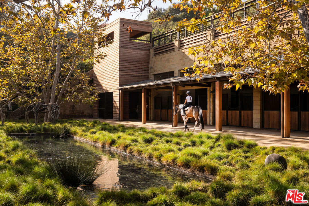 Property photo for 1680 Old Oak Rd, Los Angeles, CA