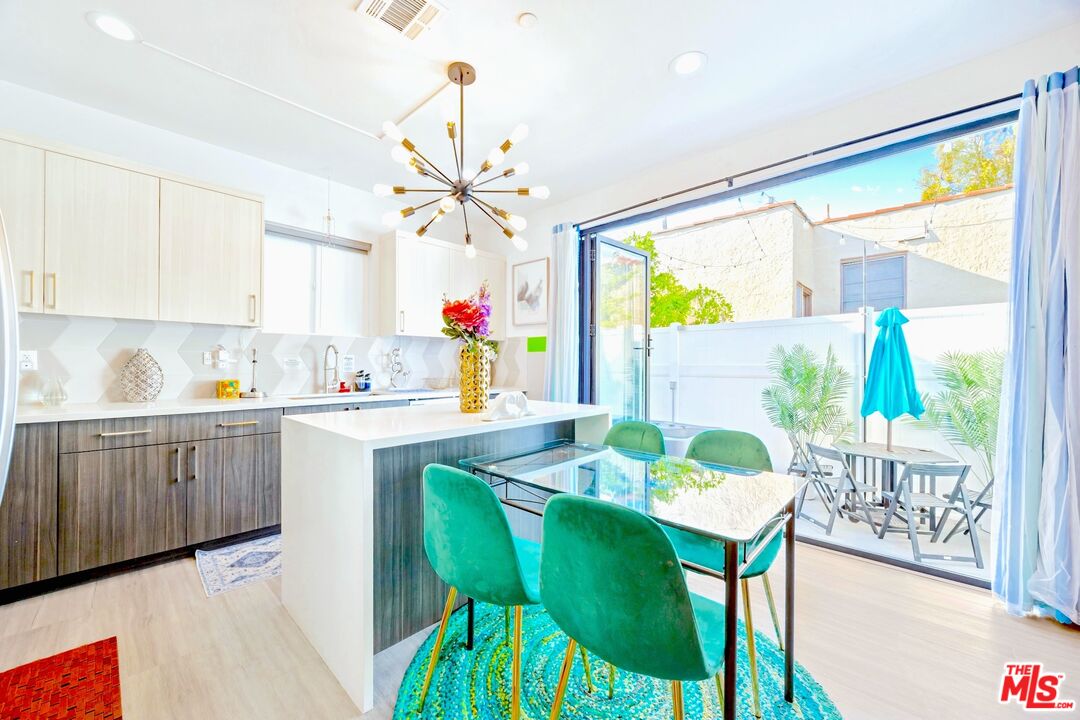 Property photo for 5853 Vineland Ave, #A, Los Angeles, CA