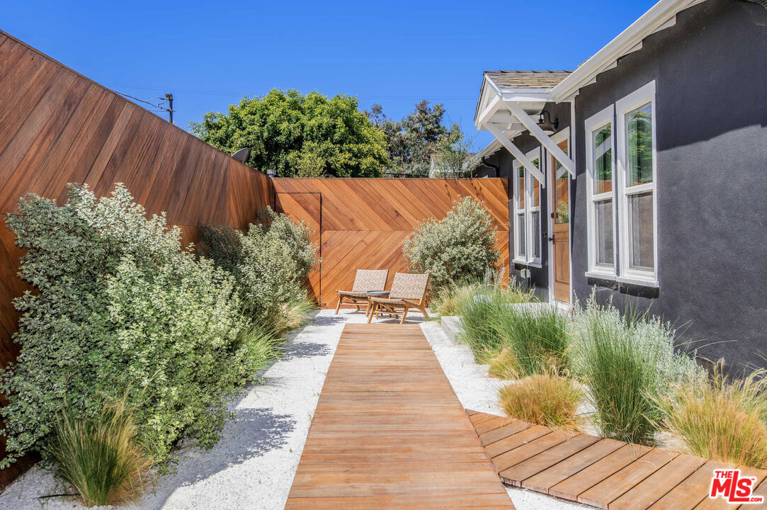 Property photo for 326 4th AVE, #B, Venice, CA
