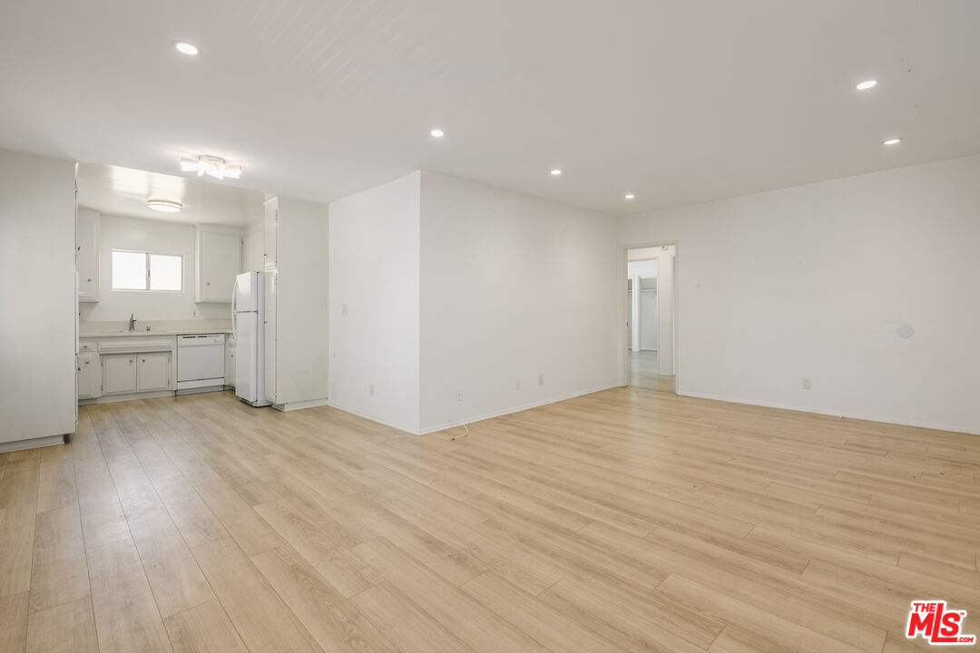 Property photo for 2803 Arizona Ave, #11, Santa Monica, CA