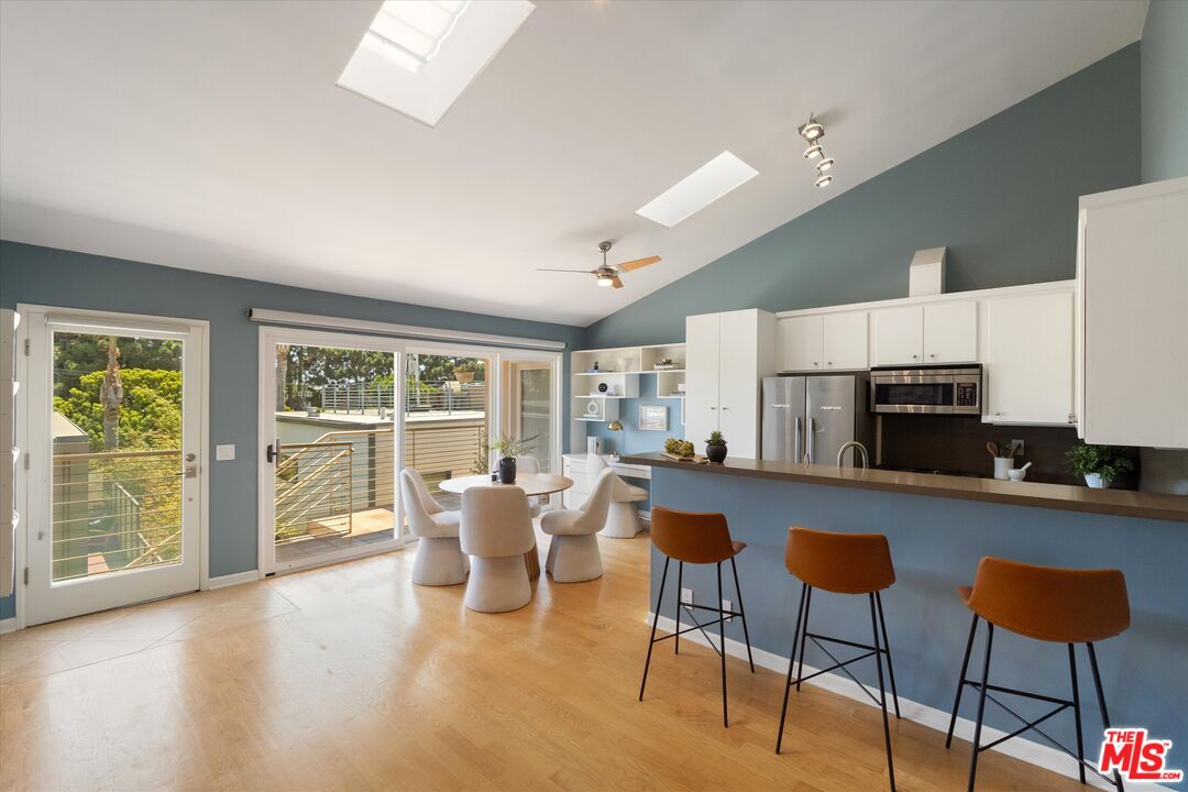 Property photo for 2216 4th St, #7, Santa Monica, CA