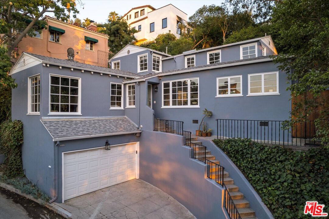 Property photo for 1990 Lucile Ave, Los Angeles, CA