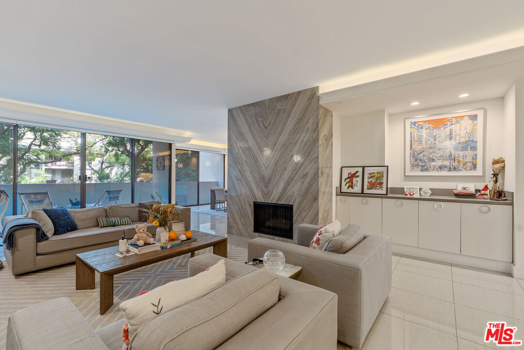 Property photo for 325 N Oakhurst Dr, #203, Beverly Hills, CA