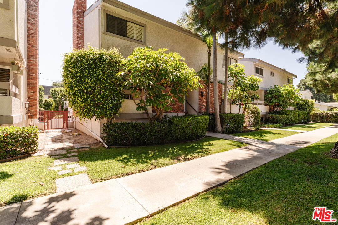 Property photo for 4059 La Salle Ave, #104, Culver City, CA