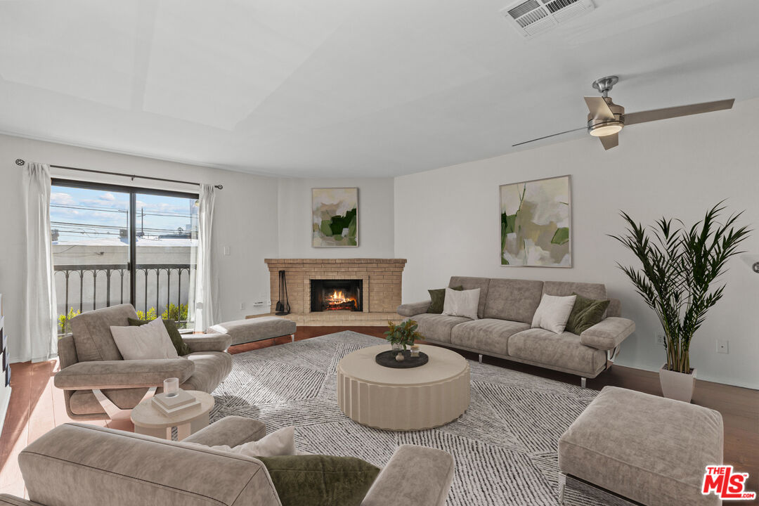 Property photo for 2480 Penmar Ave, #2, Venice, CA