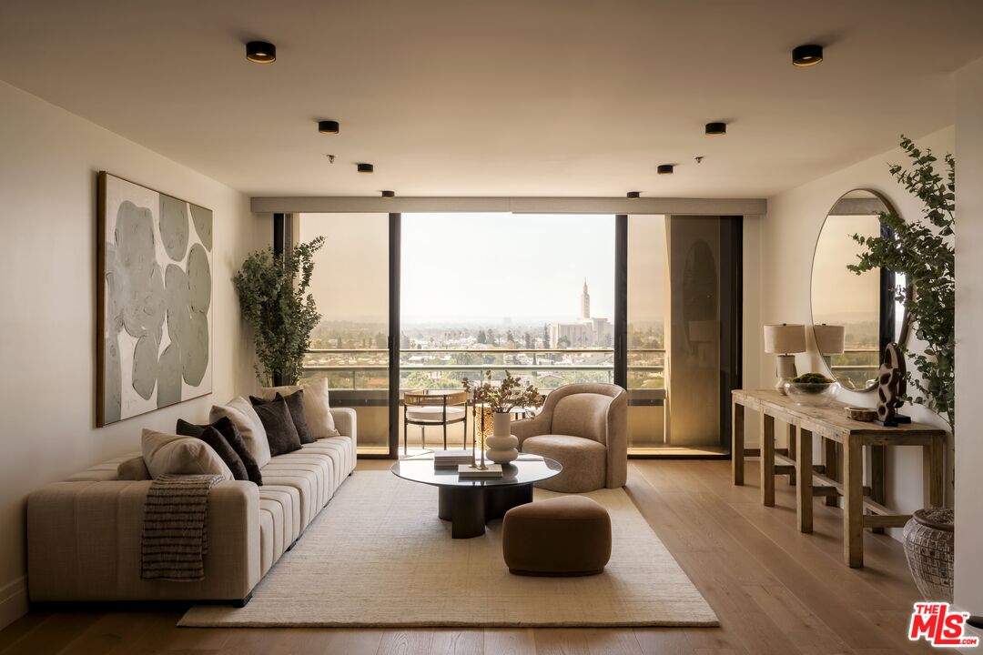 Property photo for 10660 Wilshire Blvd, #1208, Los Angeles, CA