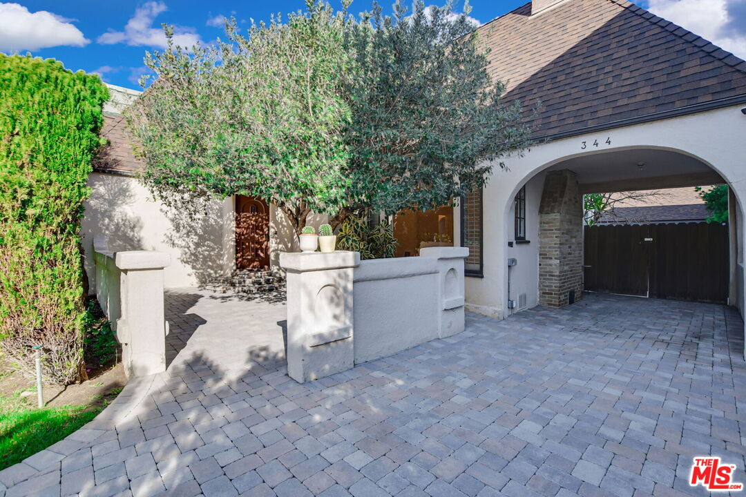 Property photo for 344 S Swall Dr, Beverly Hills, CA