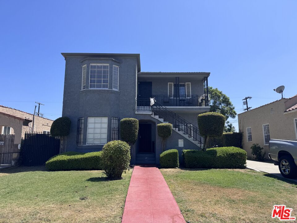 Property photo for 1722 W 79th St, Los Angeles, CA