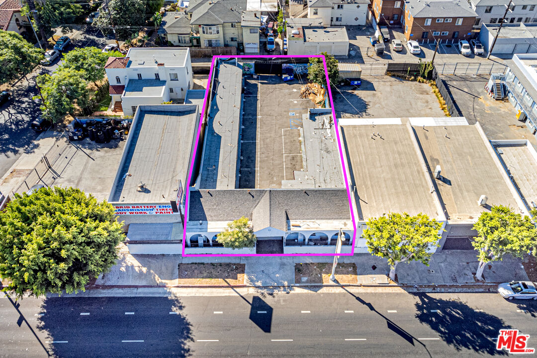 Property photo for 5062 W Washington Blvd, Los Angeles, CA