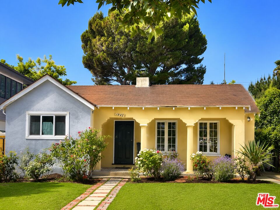 Property photo for 1947 Greenfield Ave, Los Angeles, CA