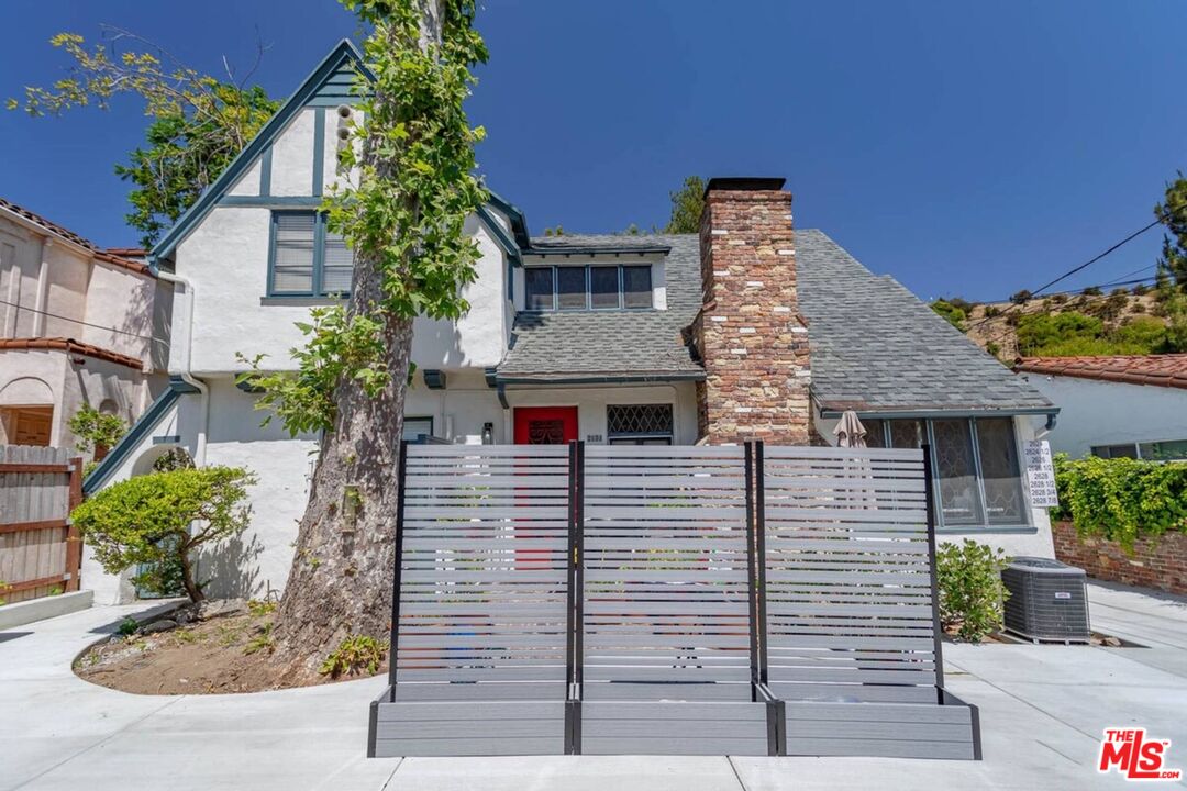 Property photo for 2628 N Beachwood Dr, #7/8, Los Angeles, CA