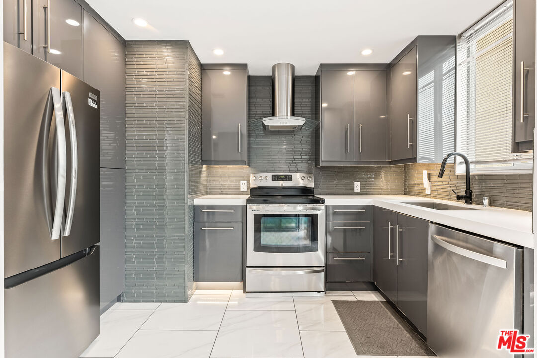 Property photo for 10747 Wilshire Blvd, #1103, Los Angeles, CA