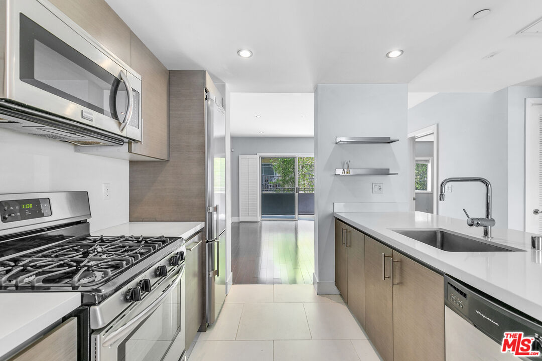 Property photo for 1730 Sawtelle Blvd, #208, Los Angeles, CA