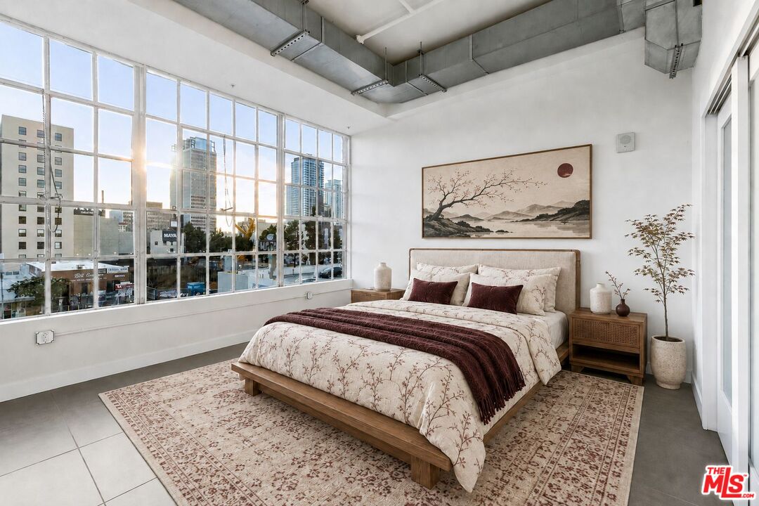 Property photo for 939 S Broadway, #308, Los Angeles, CA