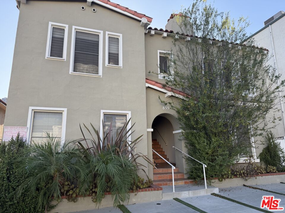 Property photo for 855 S Shenandoah St, #2, Los Angeles, CA