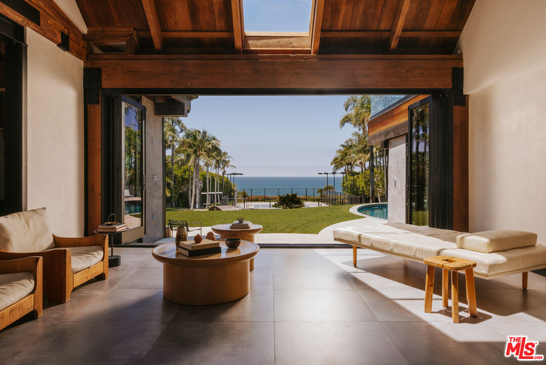 Property photo for 30464 Morning View Dr, Malibu, CA