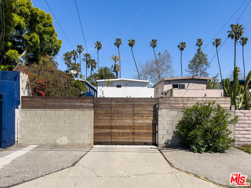 Property photo for 2603 Abbot Kinney Blvd, Venice, CA