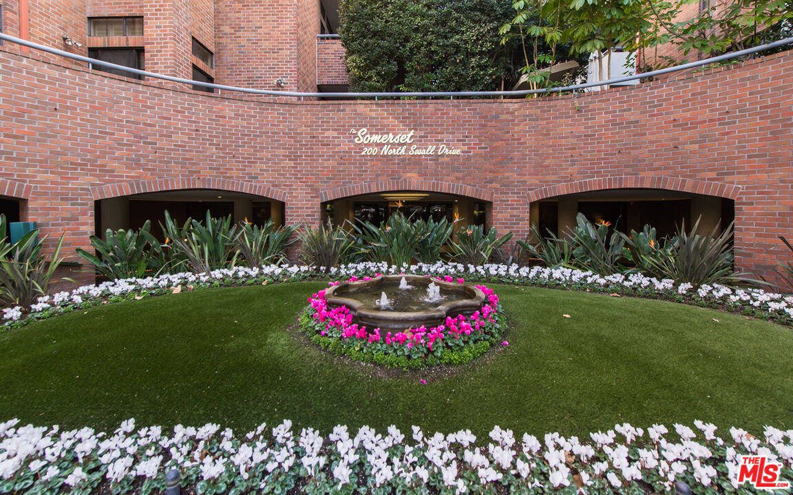 Property photo for 200 N Swall Dr, #PH9, Beverly Hills, CA