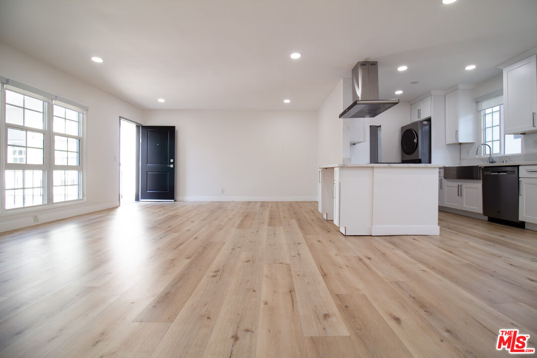 Property photo for 835 S Sherbourne Dr, #10, Los Angeles, CA