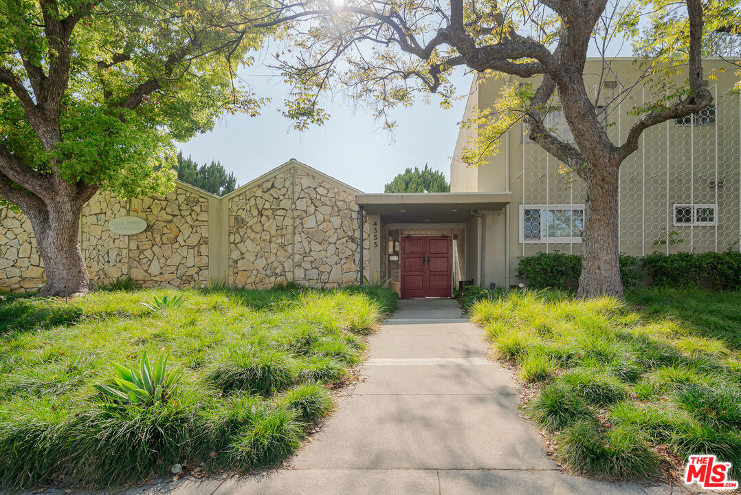 Property photo for 4353 Colfax Ave, #34, Los Angeles, CA