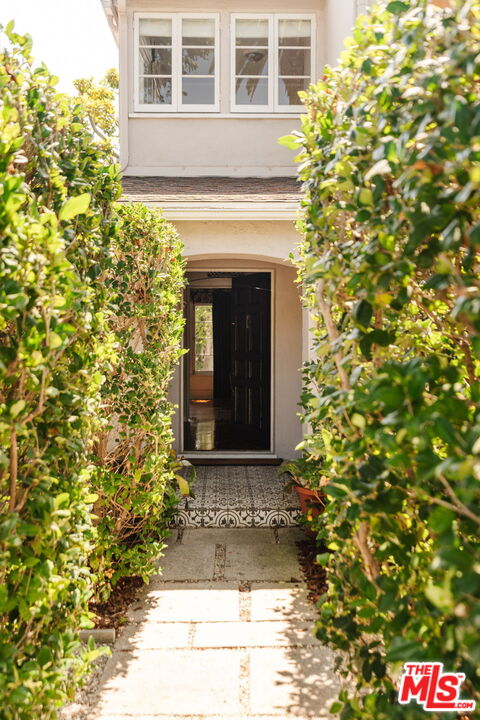 Property photo for 3008 Motor Ave, Los Angeles, CA