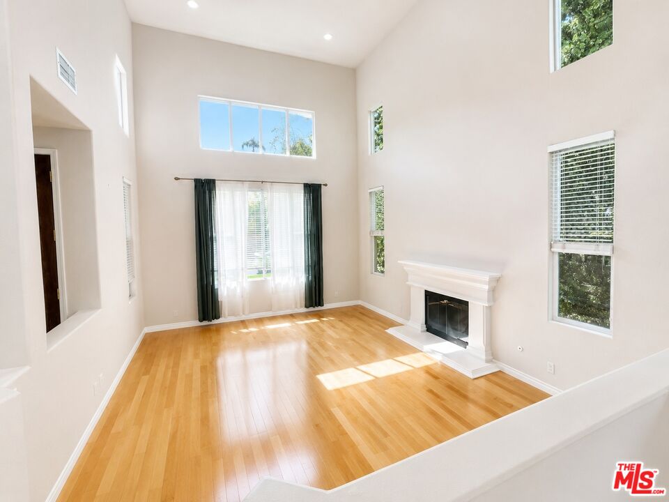 Property photo for 7371 Westcliff Dr, Los Angeles, CA