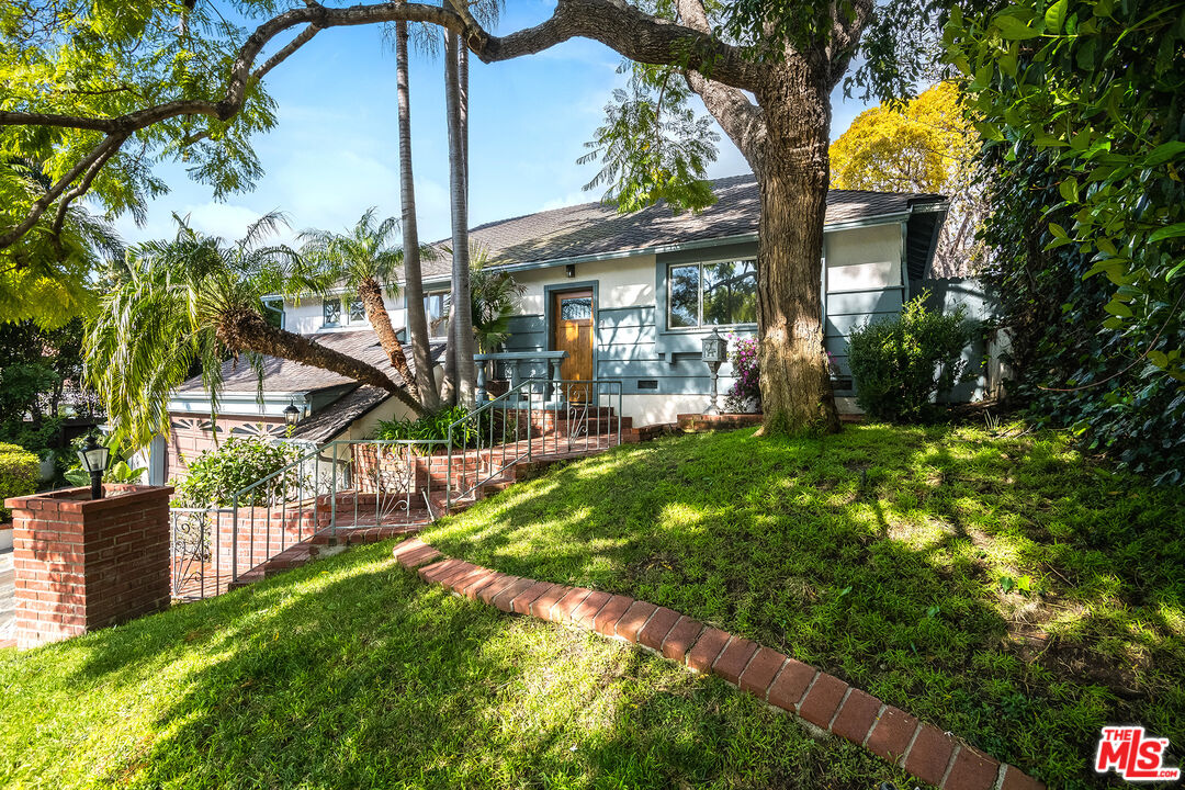Property photo for 2924 Manning Ave, Los Angeles, CA
