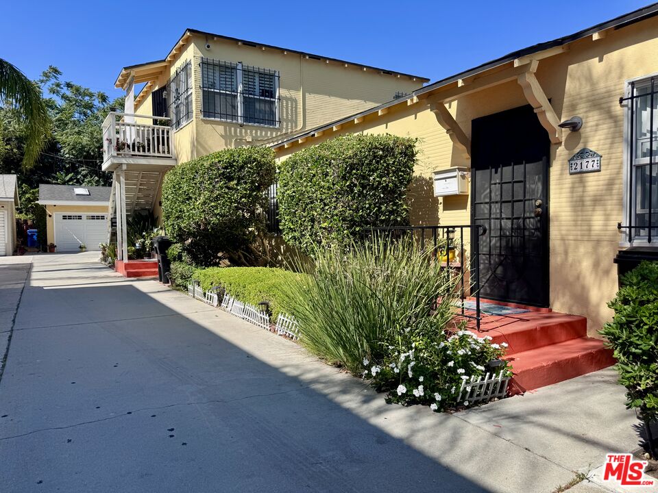 Property photo for 2177 W 27th St, #2177, Los Angeles, CA