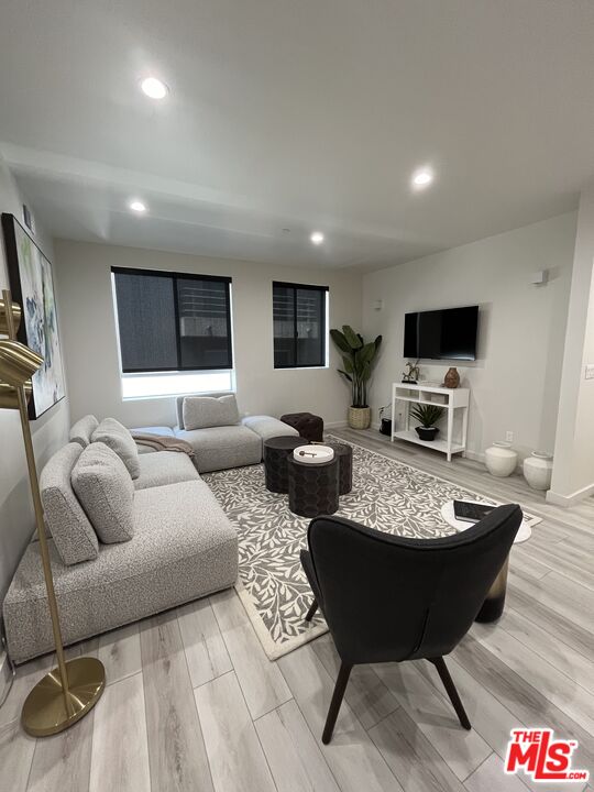 Property photo for 124 S Croft Ave, #402, Los Angeles, CA