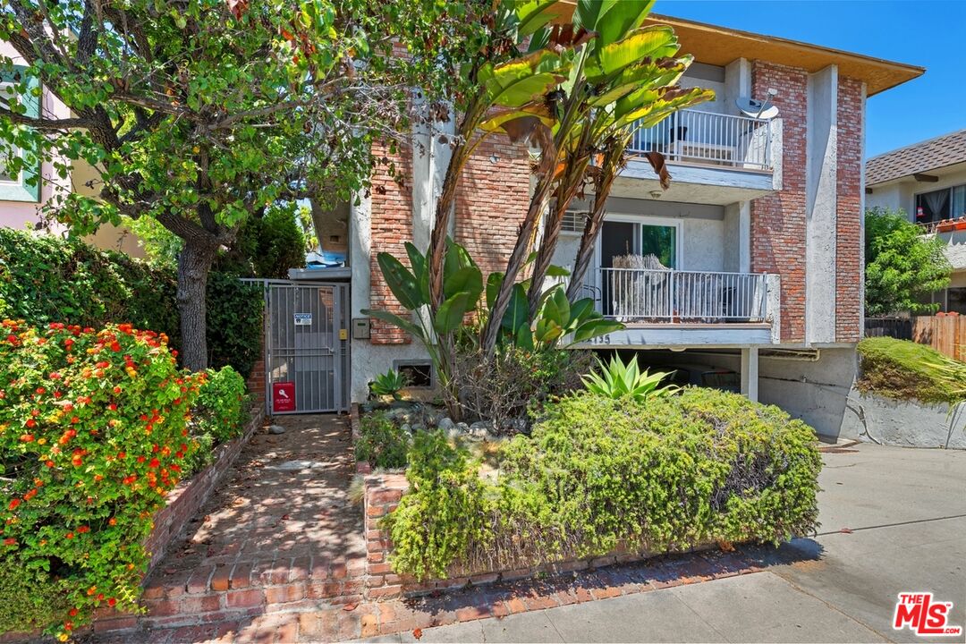Property photo for 12735 Caswell Ave, #4, Los Angeles, CA