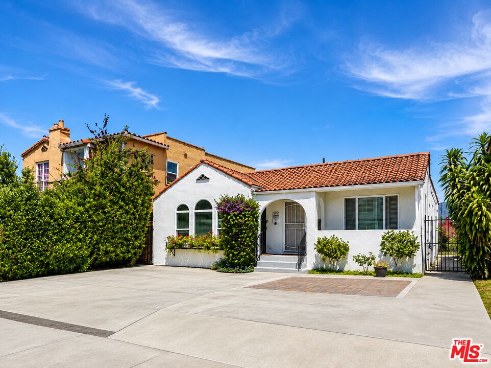 Property photo for 1374 Keniston Ave, Los Angeles, CA