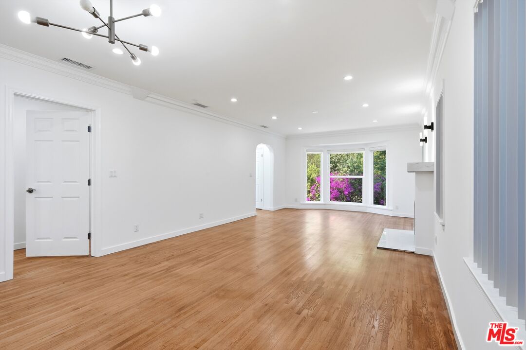 Property photo for 2938 Kansas Ave, Santa Monica, CA