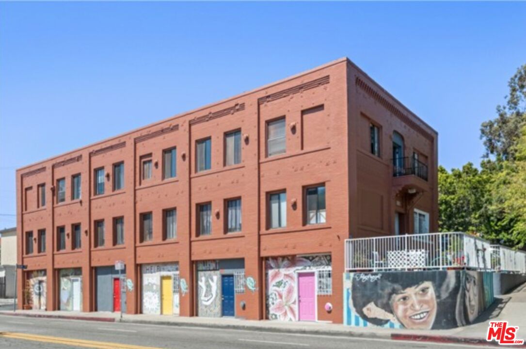 Property photo for 101 Dudley Ave, #310, Venice, CA