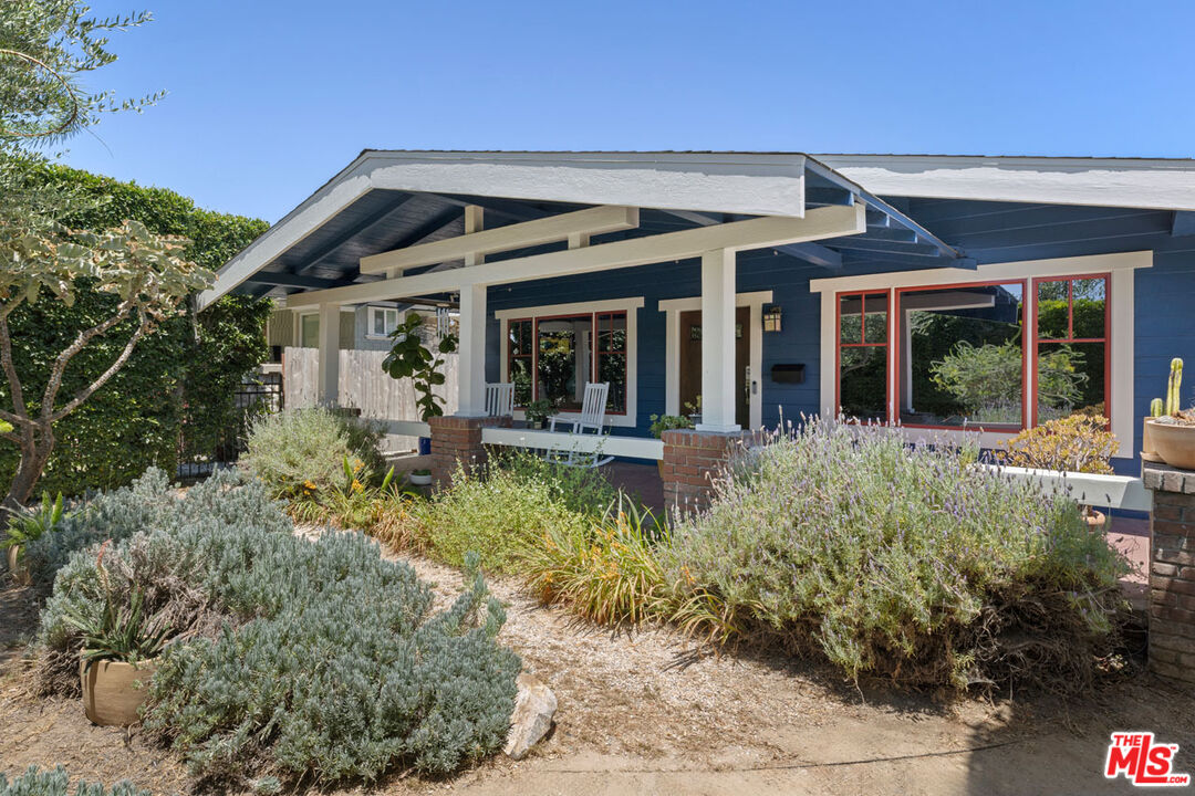 Property photo for 124 S Hobart Blvd, Los Angeles, CA