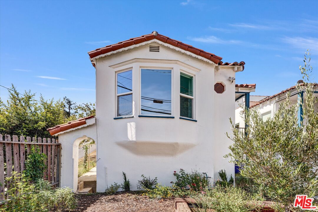 Property photo for 231 Isabel St, Los Angeles, CA