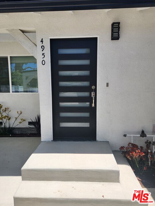Property photo for 4950 Topanga Canyon Blvd, Los Angeles, CA