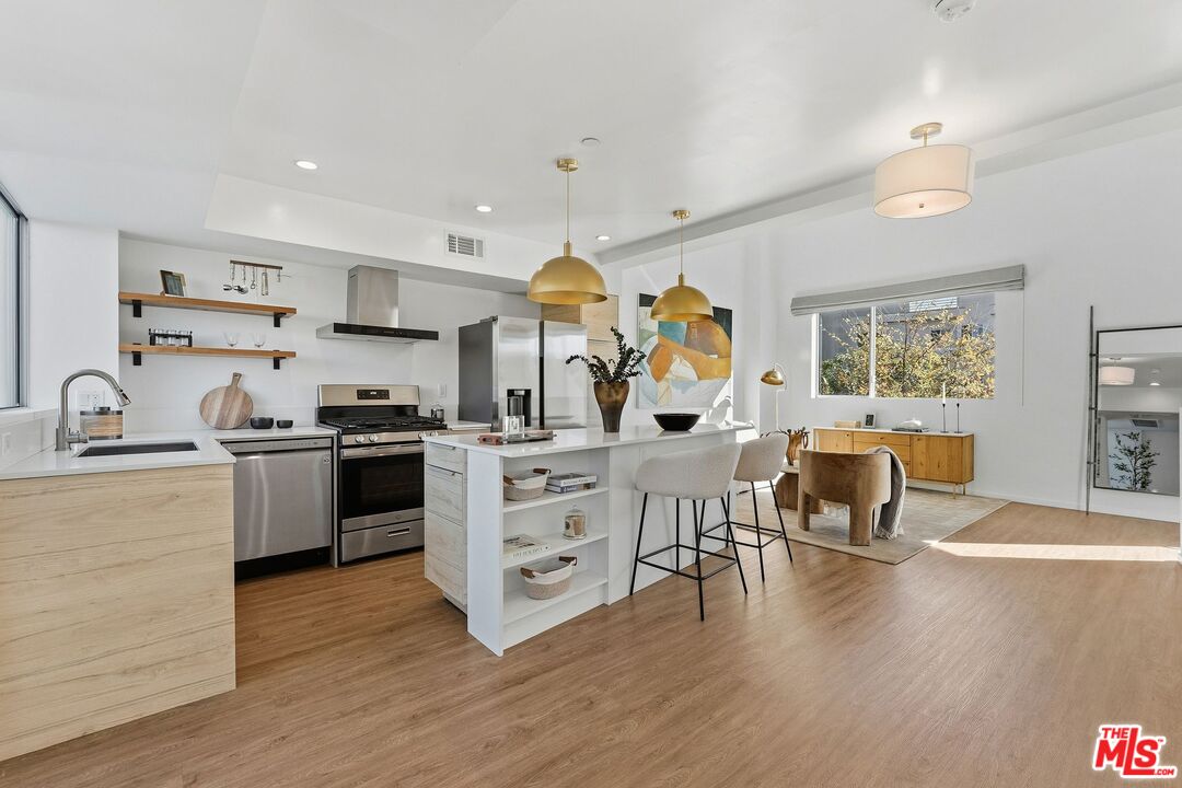 Property photo for 1244 14th St, #Unit D, Santa Monica, CA