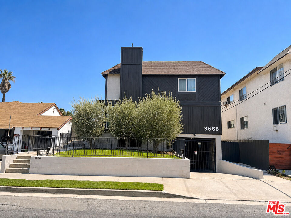 Property photo for 3668 Hughes Ave, #1, Los Angeles, CA