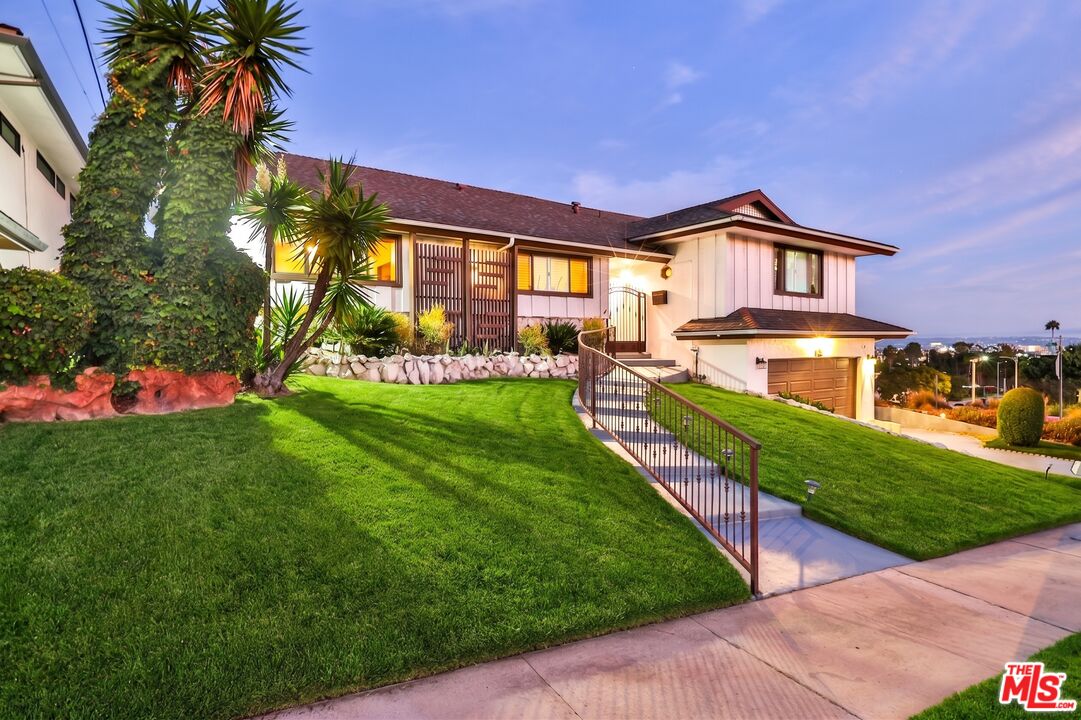 Property photo for 5720 S Chariton Ave, Los Angeles, CA