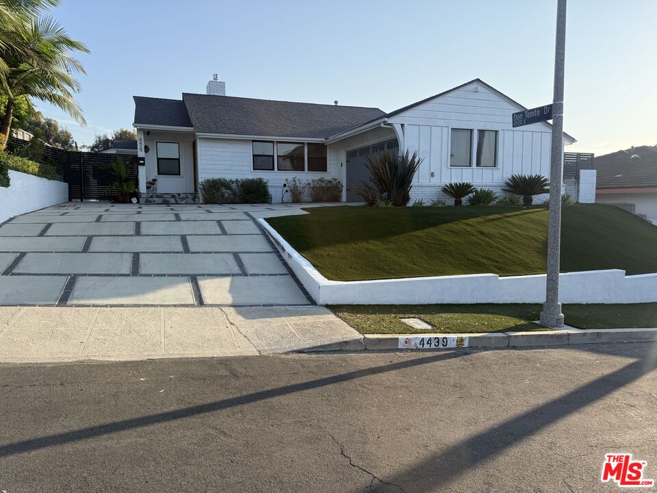 Property photo for 4439 Don Zarembo Dr, Los Angeles, CA