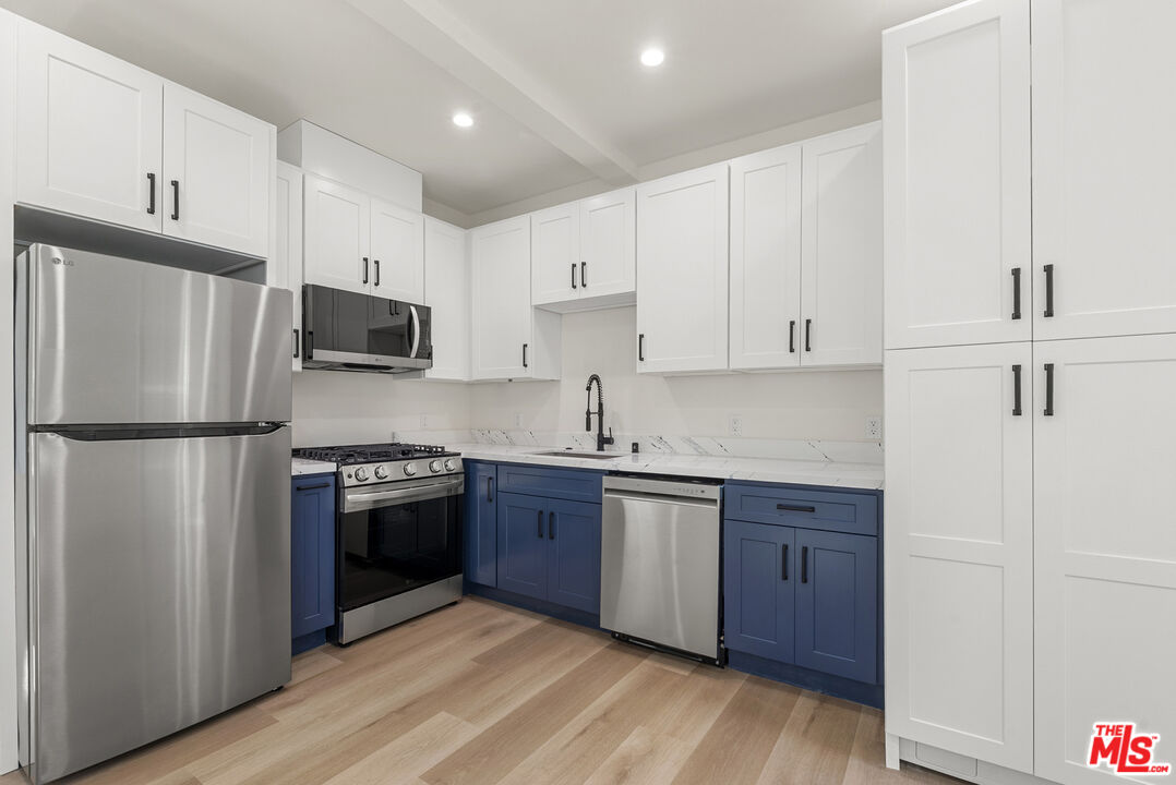 Property photo for 1305 Lucile Ave, #5, Los Angeles, CA