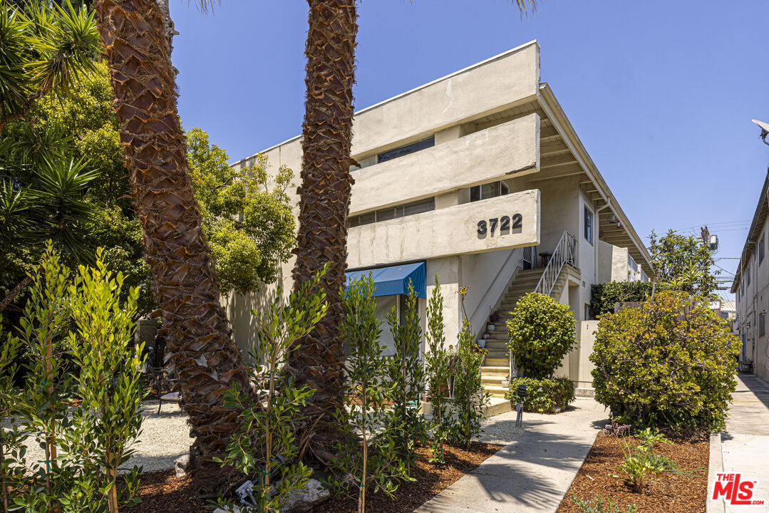 Property photo for 3722 Mentone Ave, Los Angeles, CA