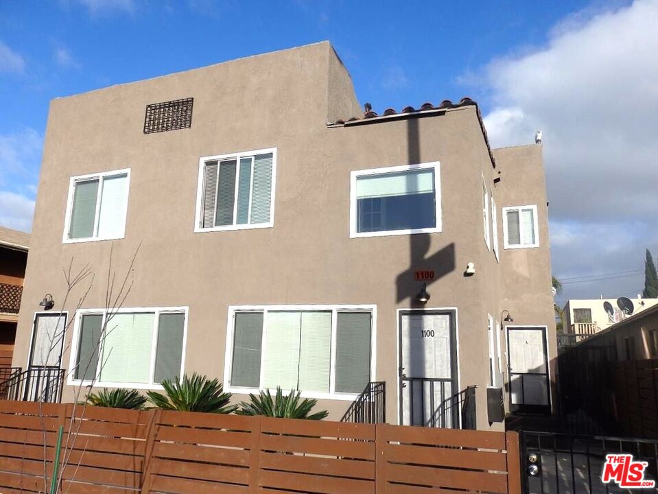 Property photo for 1100 Cherry Ave, Long Beach, CA